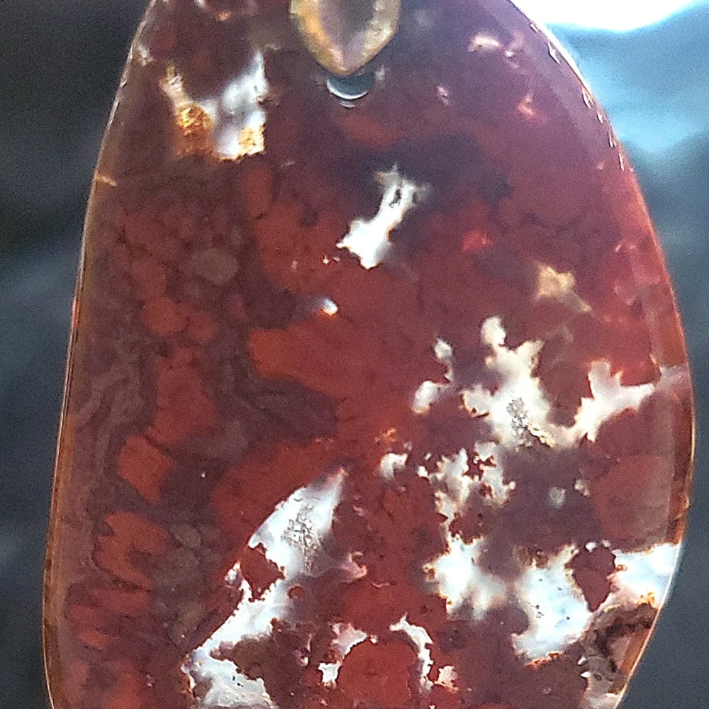 Elegant Red Jasper/Agate Pendant Necklace